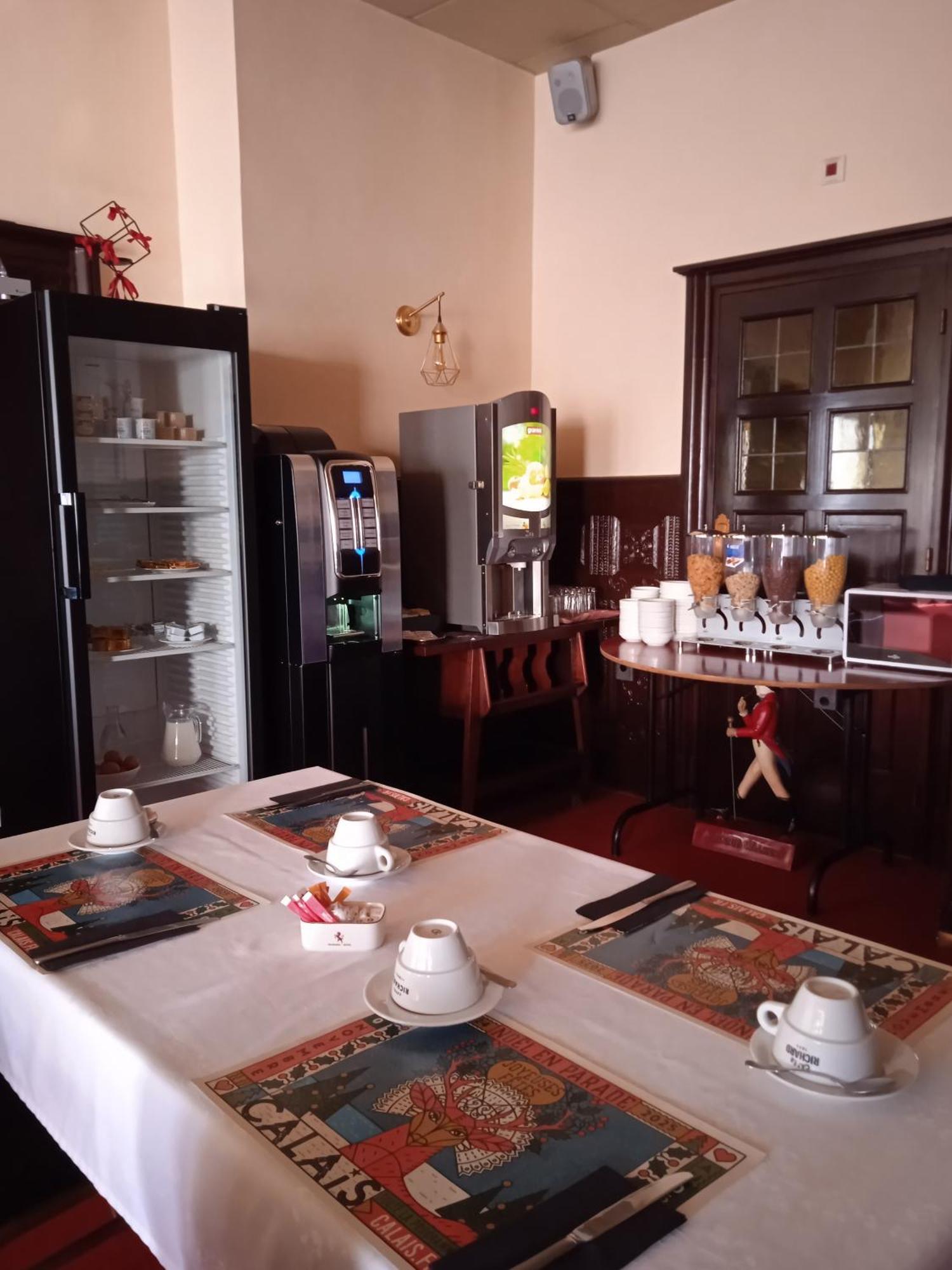 Metropol Hotel Καλέ Εξωτερικό φωτογραφία
